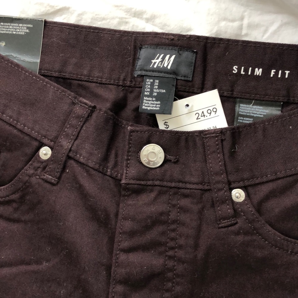 H&M Shorts - Picture 2 of 3